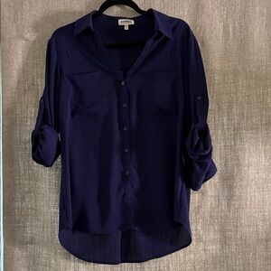 Flattering on everyone and goes with everything! Express Portofino - EUC!